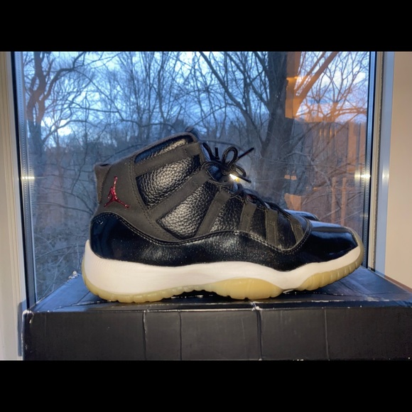 Jordan 11 “72-10”   SOLD - Picture 1 of 3